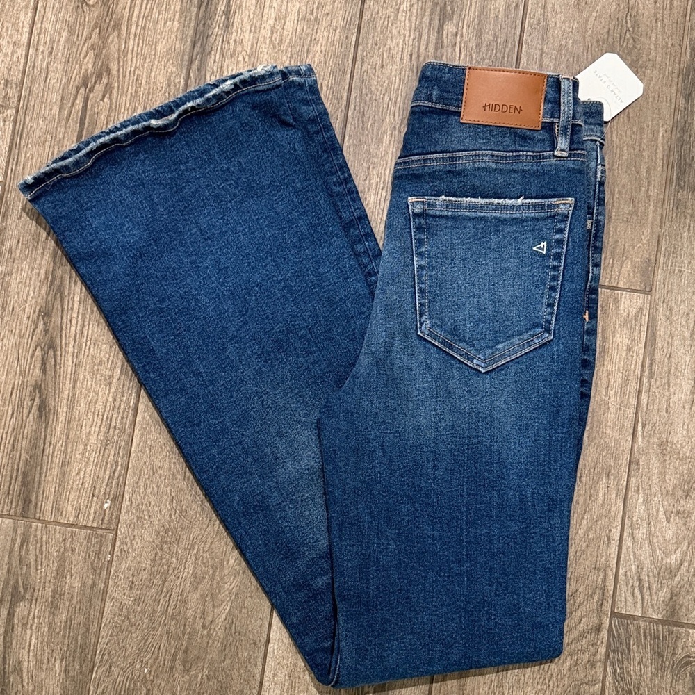 Altar'd State Hidden Jeans High Rise Dark Wash Flare Denim Jeans - Picture 2 of 8